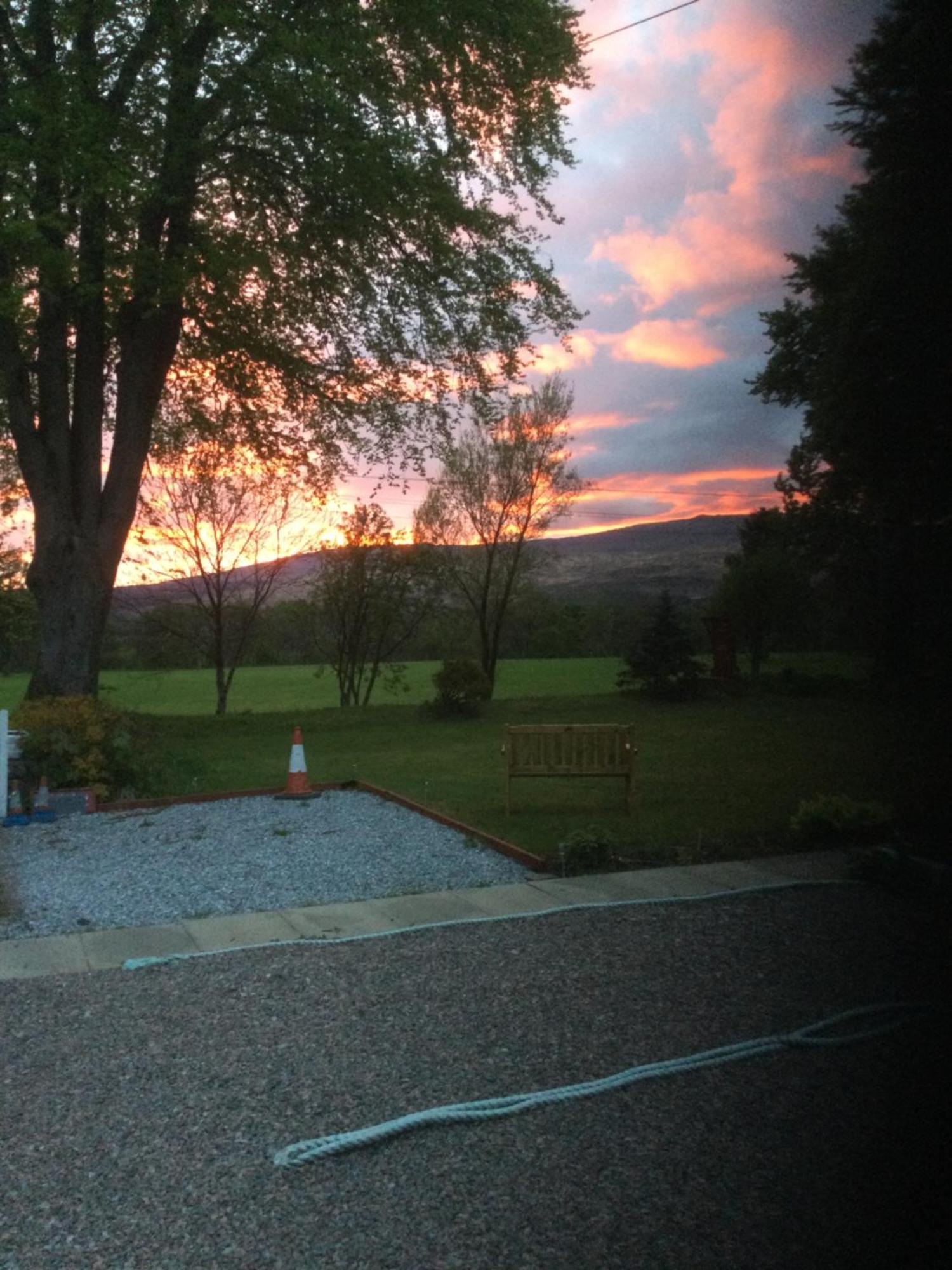 The Shielings By Inverlochy Villas Fort William Exterior photo